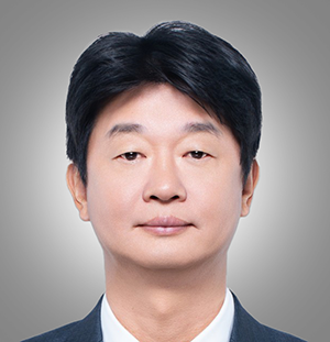 Speaker Image 1