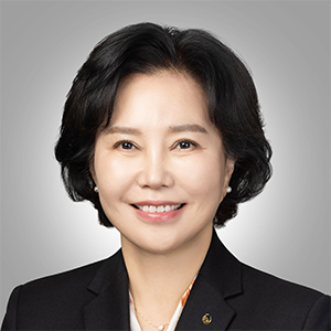 Speaker Image 1