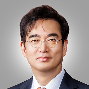 Speaker Image 1