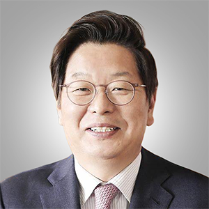 Speaker Image 1